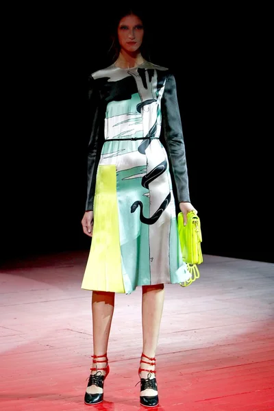 Look 29